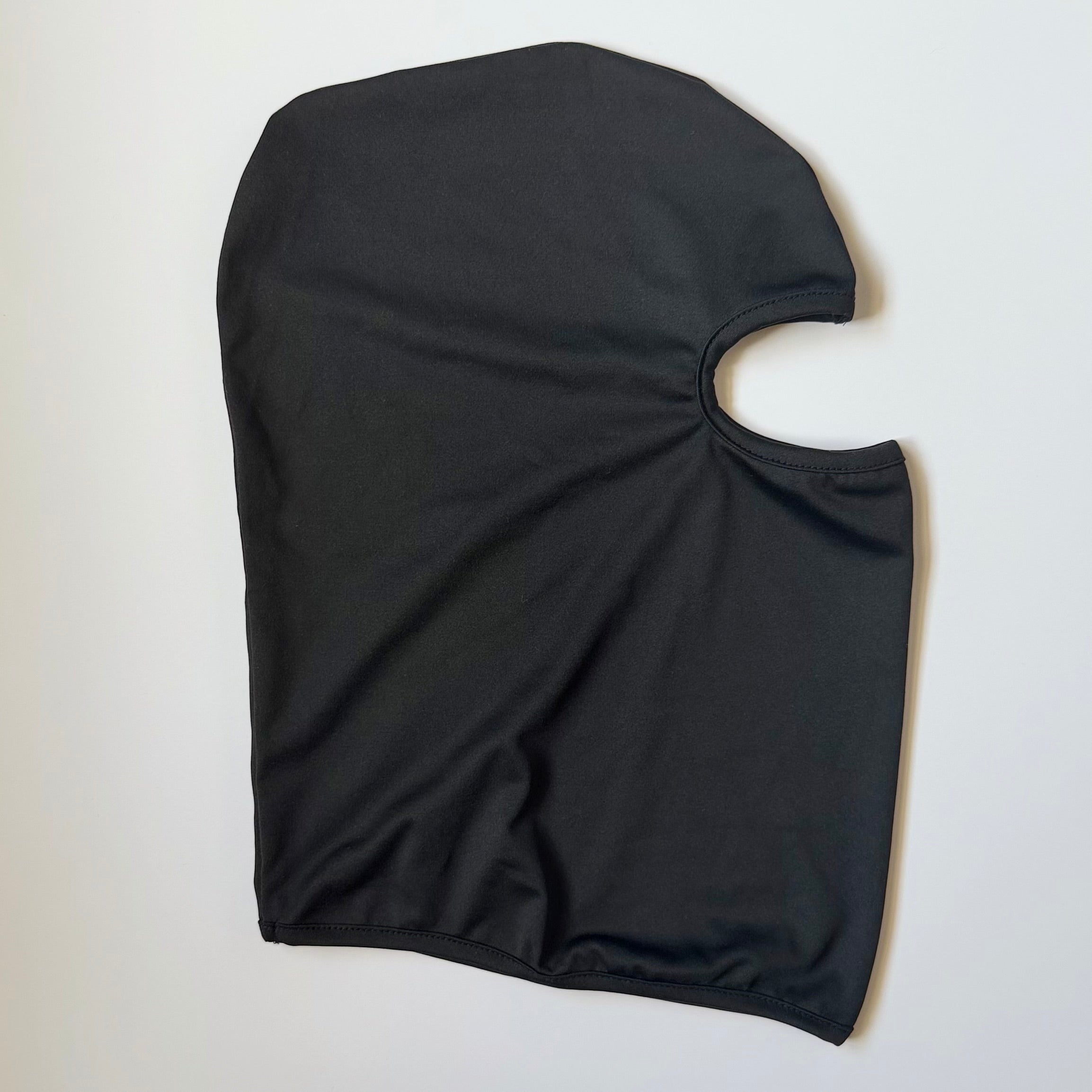 BLACK WANTED LEVEL MASK
